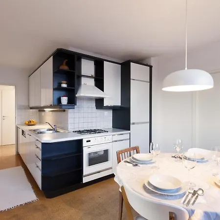 Bright Penthaus Apartement, With A Wonderful View 아파트